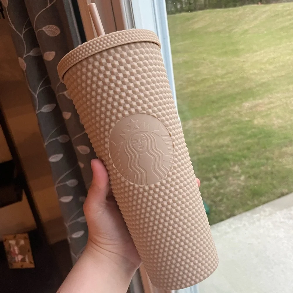 🧋 Starbucks Milk Tea Studded Tumbler 🧋 - Picture 1 of 2